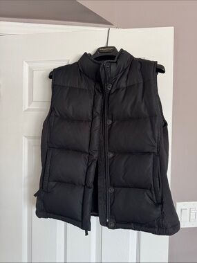 90’s Gap Black Quilted Puffer Vest M